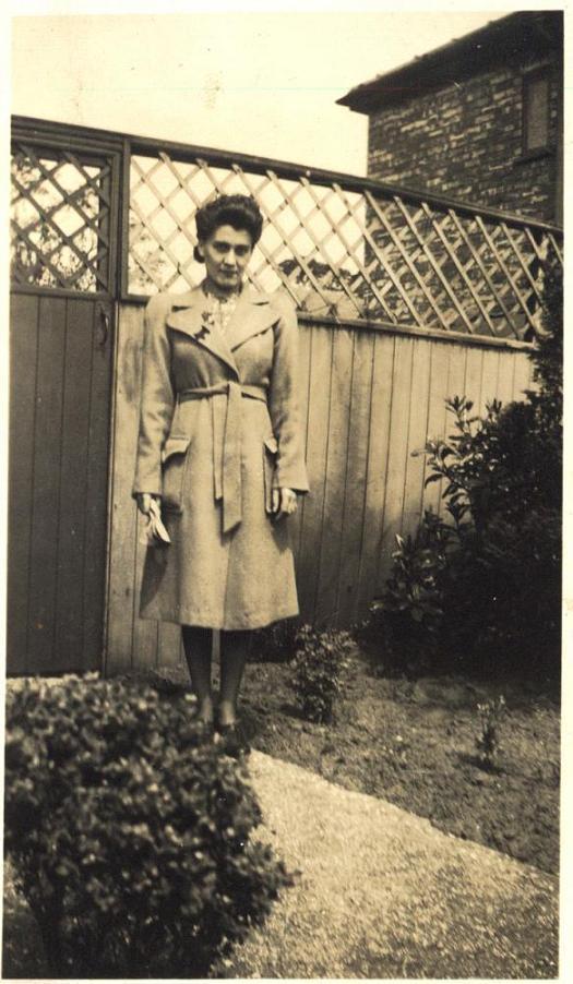 Eleanor posing in the garden of 13 Newcroft Road in 1943