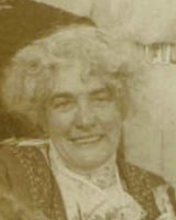 Johanna Ward - picture extracted from Family Wedding photo